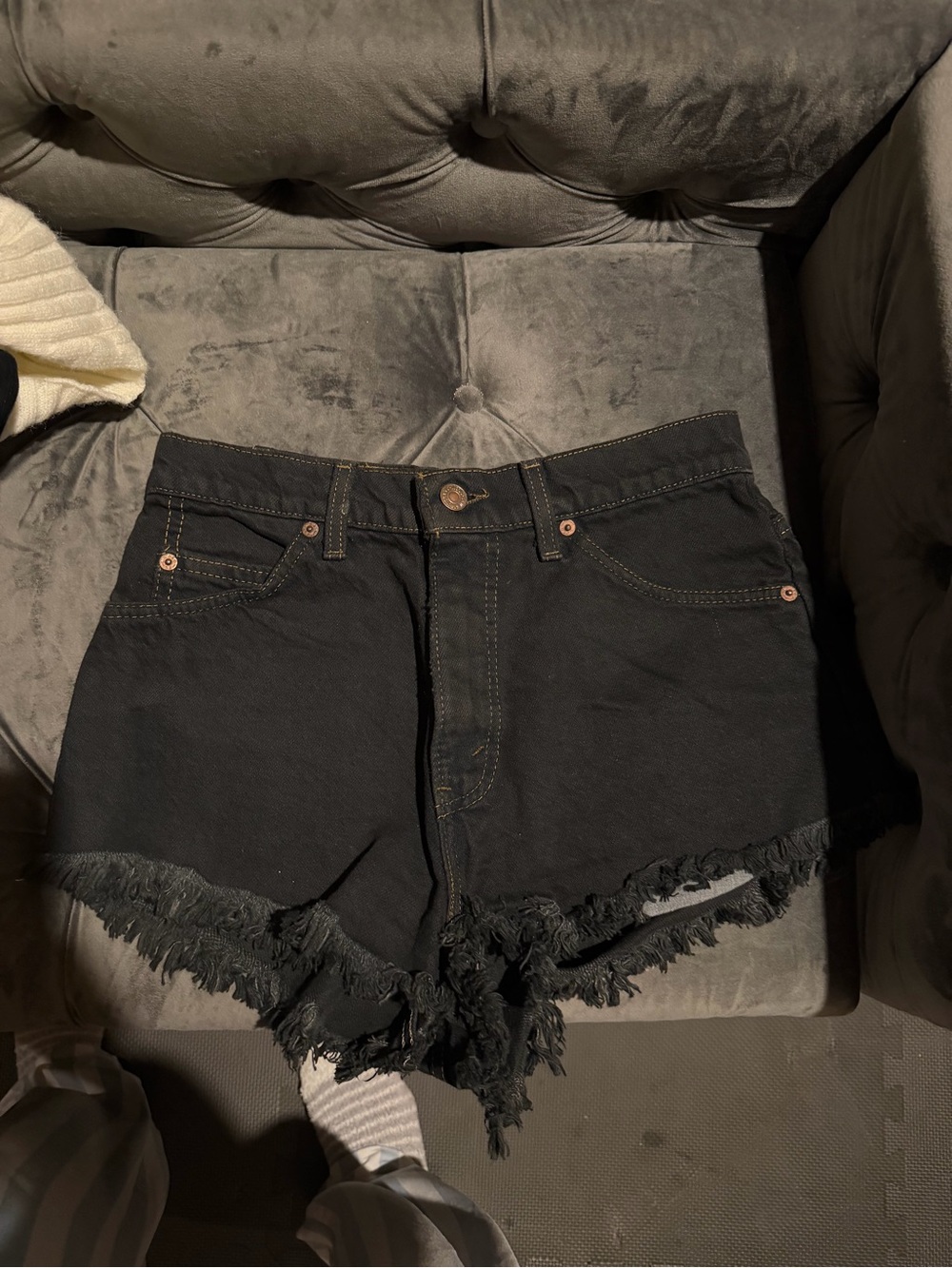 Womenβs Levi Black Frayed Hem Denim Shorts